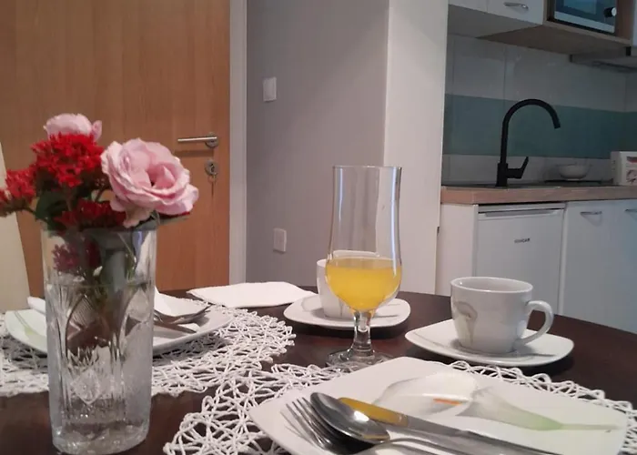 Apartament Sime *